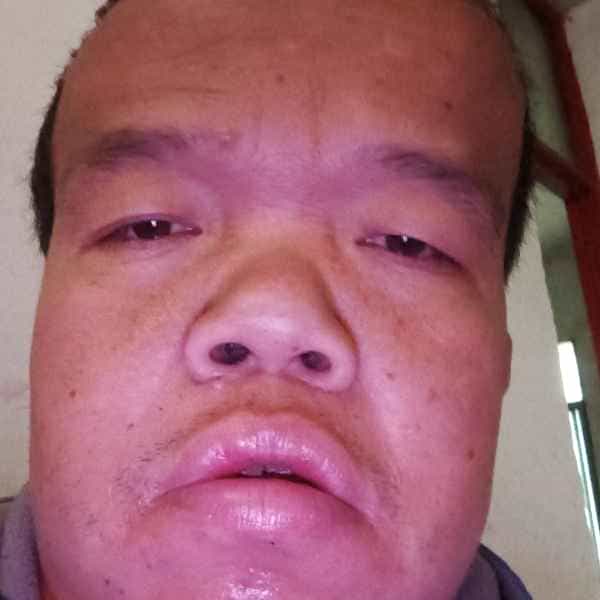 湖南34岁单身帅哥真诚找对象-武汉征婚相亲网