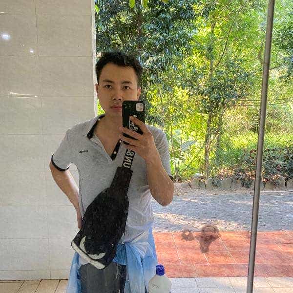 广东29岁单身帅哥真诚找对象-武汉征婚相亲网