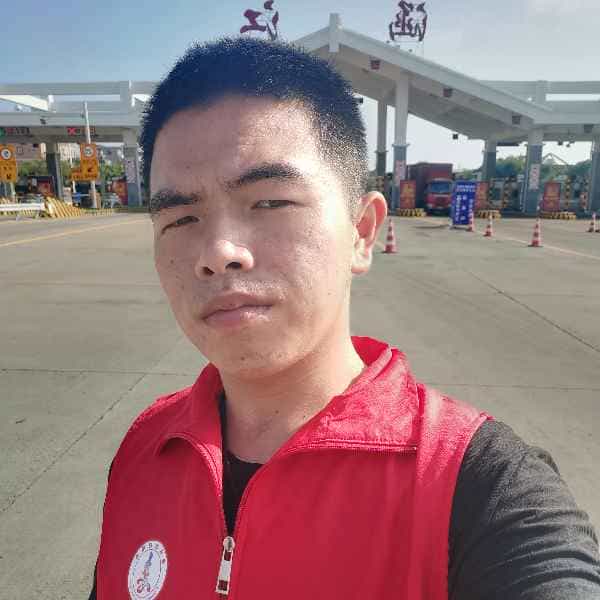 福建23岁单身帅哥真诚找对象-武汉征婚相亲网