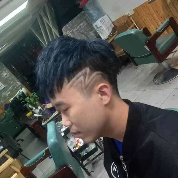 湖南27岁单身帅哥真诚找对象-武汉征婚相亲网