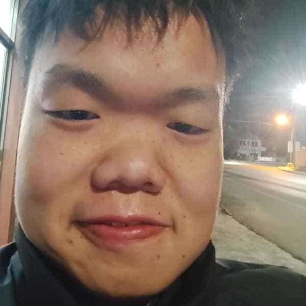 江苏25岁单身帅哥真诚找对象-武汉征婚相亲网