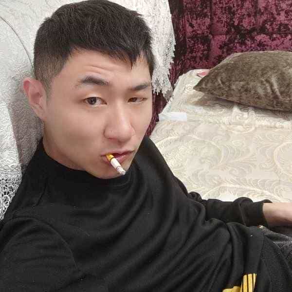 贵州30岁单身帅哥真诚找对象-武汉征婚相亲网