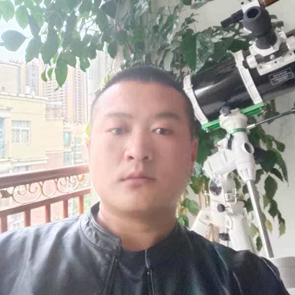 云南31岁单身帅哥真诚找对象-武汉征婚相亲网