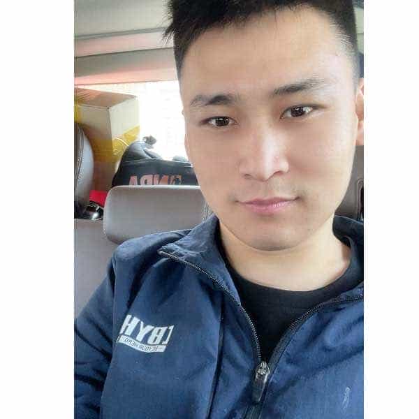 辽宁32岁单身帅哥真诚找对象-武汉征婚相亲网