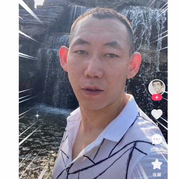 内蒙古32岁单身帅哥真诚找对象-武汉征婚相亲网