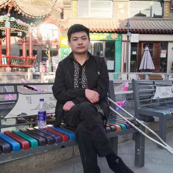 甘肃34岁单身帅哥真诚找对象-武汉征婚相亲网