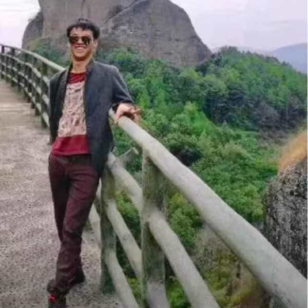 广东27岁单身帅哥真诚找对象-武汉征婚相亲网
