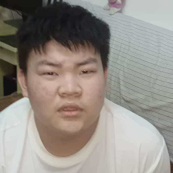 江苏20岁单身帅哥真诚找对象-武汉征婚相亲网