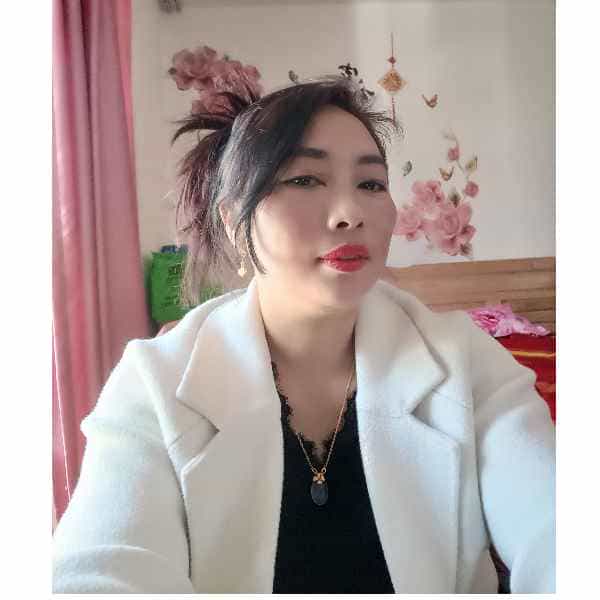 云南44岁单身美女真诚找对象-武汉征婚相亲网