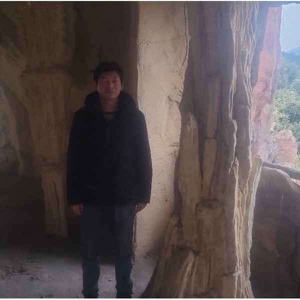 湖北34岁单身帅哥真诚找对象-武汉征婚相亲网