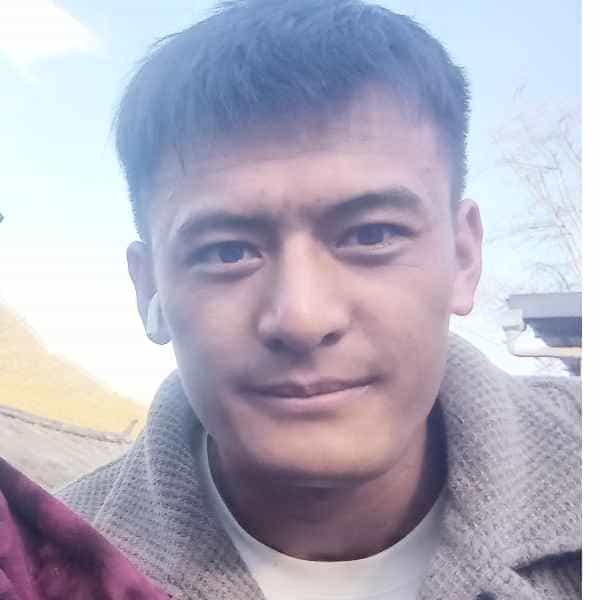 云南32岁单身帅哥真诚找对象-武汉征婚相亲网