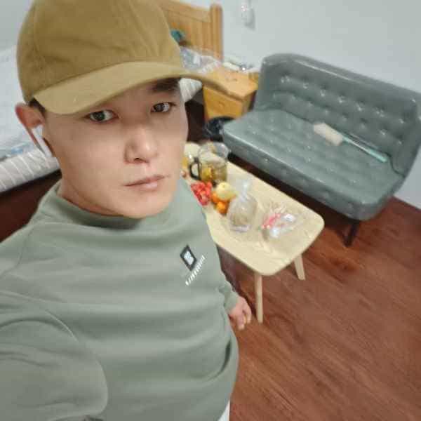 河南36岁单身帅哥真诚找对象-武汉征婚相亲网