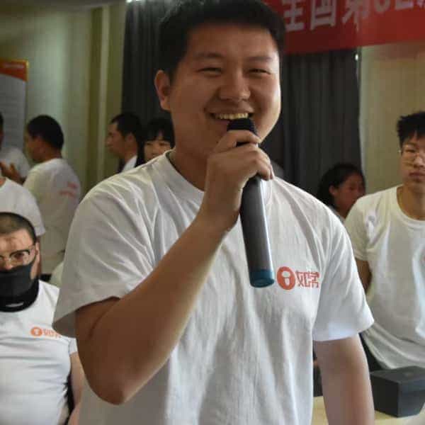 山西27岁单身帅哥真诚找对象-武汉征婚相亲网