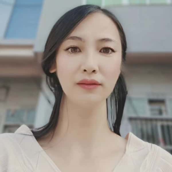 福建40岁单身美女真诚找对象-武汉征婚相亲网