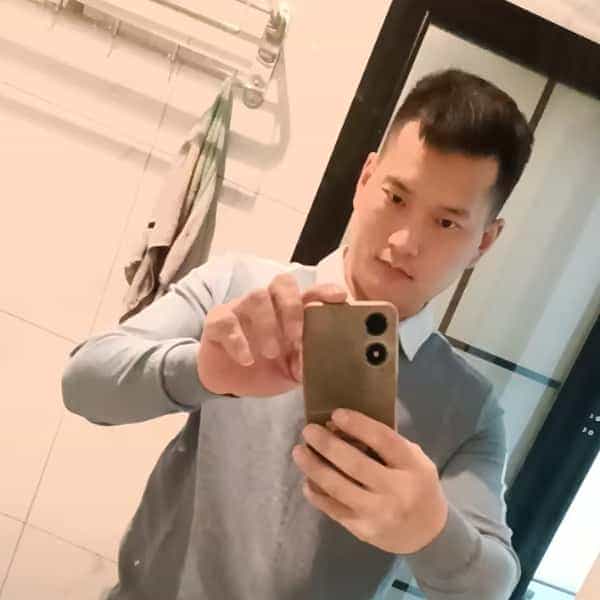 河南31岁单身帅哥真诚找对象-武汉征婚相亲网