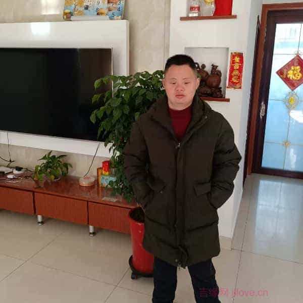 江苏28岁单身帅哥真诚找对象-武汉征婚相亲网