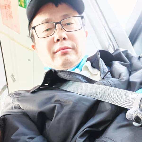上海56岁单身帅哥真诚找对象-武汉征婚相亲网