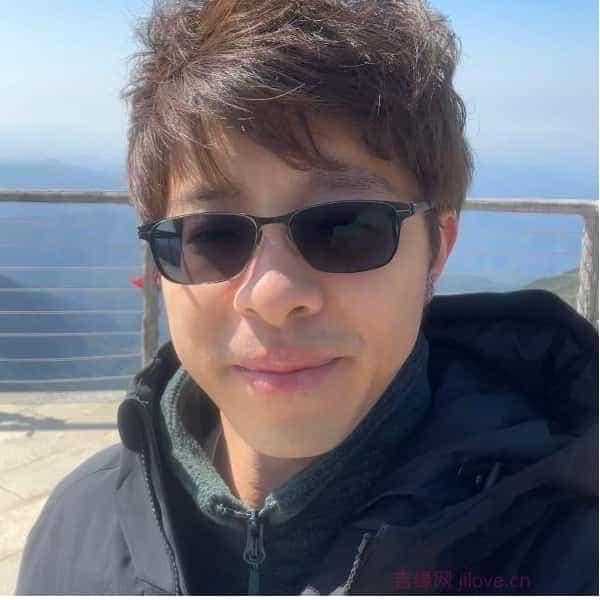 上海32岁单身帅哥真诚找对象-武汉征婚相亲网