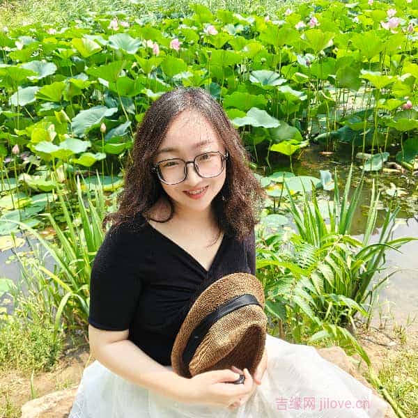 辽宁43岁单身美女真诚找对象-武汉征婚相亲网