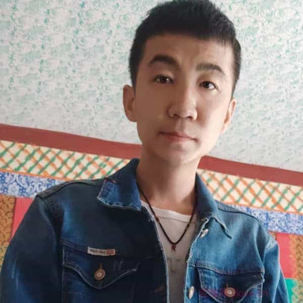 甘肃28岁单身帅哥真诚找对象-武汉征婚相亲网