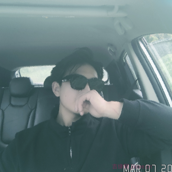重庆21岁单身帅哥真诚找对象-武汉征婚相亲网