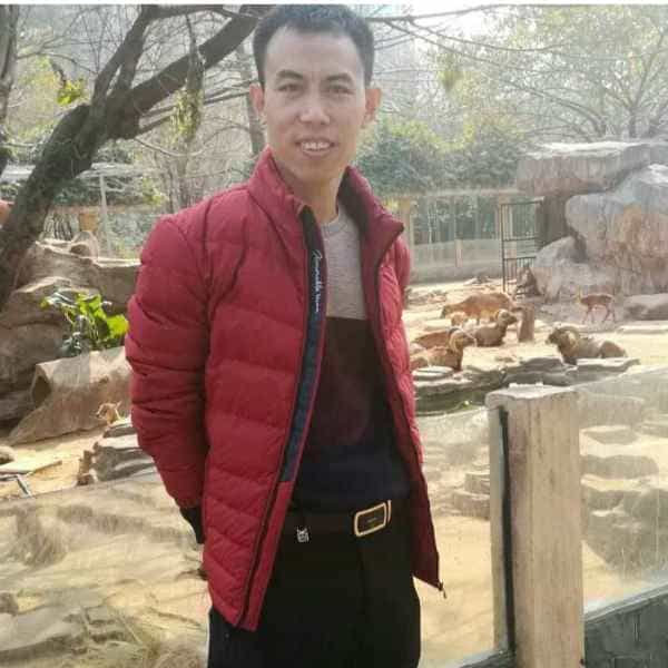 42岁岁浙江单身帅哥 - 武汉吉缘网