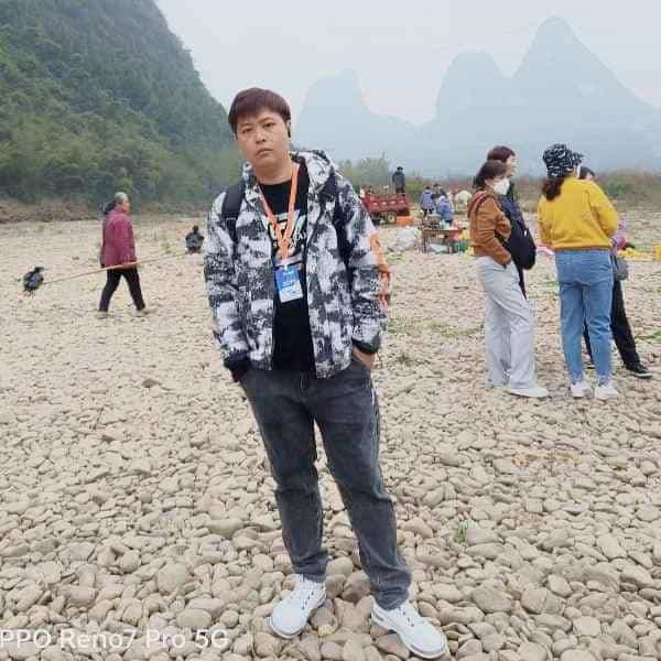 35岁岁浙江单身帅哥 - 武汉吉缘网