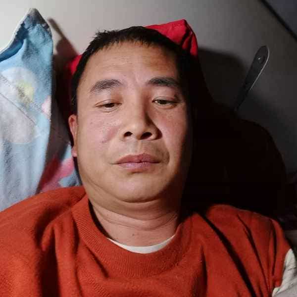 48岁岁山西单身帅哥 - 武汉吉缘网